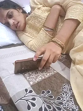 Sofia kuuu online show from November 2, 11:34 am