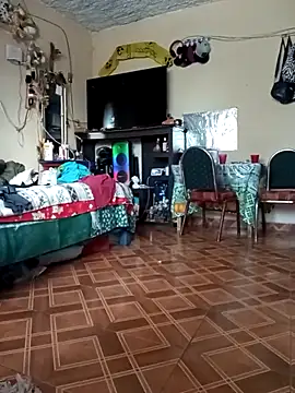 Snapshot of mexosito27 chatting on September 18, 10:45 pm mexosito27 online show from September 18, 10:45 pm