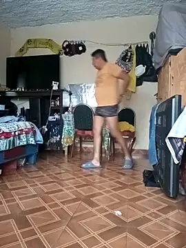 Snapshot of mexosito27 chatting on October 9, 9:35 pm mexosito27 online show from October 9, 9:35 pm