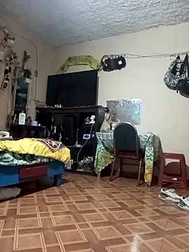 Snapshot of mexosito27 chatting on October 18, 12:57 am mexosito27 online show from October 18, 12:57 am