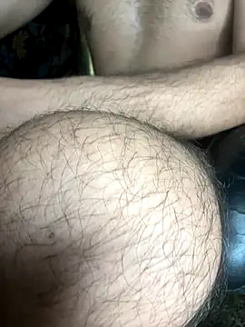 Snapshot of moonworshiper chatting on October 12, 5:50 am moonworshiper online show from October 12, 5:50 am