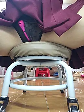 Snapshot of Nail_Yummy chatting on November 7, 5:51 am Nail Yummy online show from November 7, 5:51 am