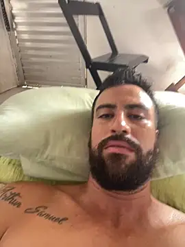 Snapshot of Wellington0490 chatting on November 5, 10:26 am Wellington0490 online show from November 5, 10:26 am