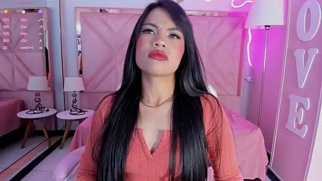 Snapshot of anyjones_ chatting on October 21, 4:13 am anyjones online show from October 21, 4:13 am