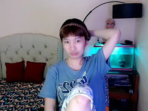 ShantalFoxxy  online show from February 4, 1:06 pm