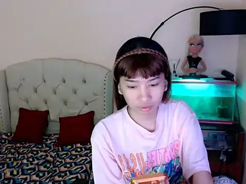 ShantalFoxxy  online show from February 7, 1:20 am