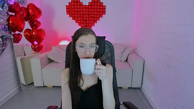 CareyJonas online show from February 19, 1:51 pm