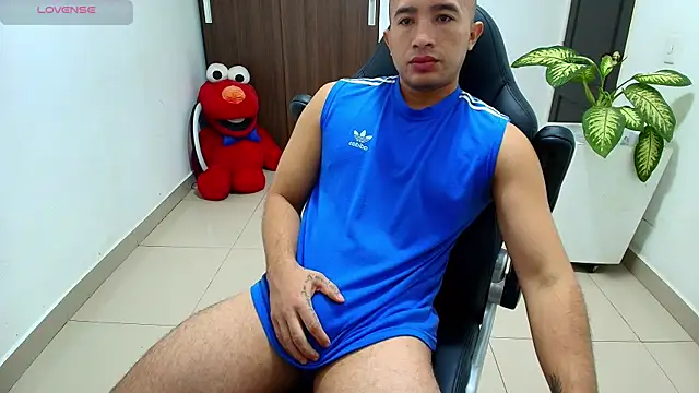 sebastian oconnor77 online show from October 11, 12:36 pm