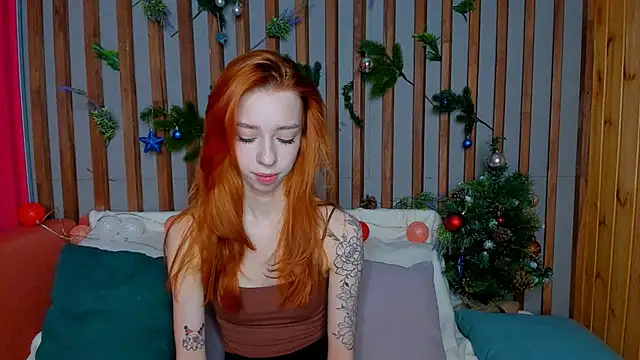 Lori Williams online show from January 10, 1:07 am