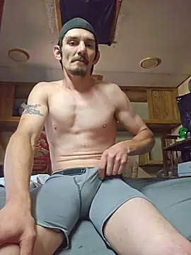 mike42088 online show from April 17, 1:58 pm