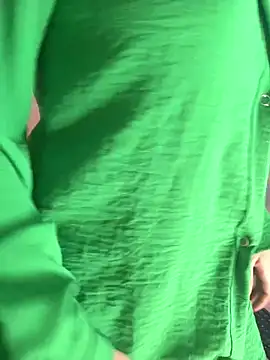 salomecute21 online show from March 12, 11:16 am