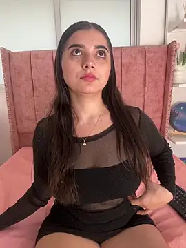 salomecute21 online show from April 2, 11:19 am