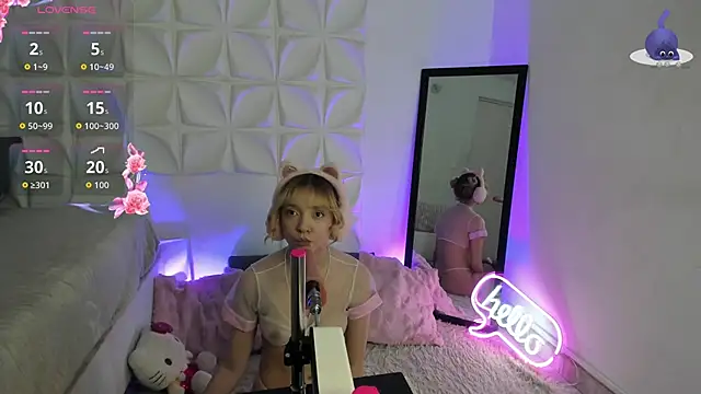 Snapshot of JuliethMoss chatting on October 1, 8:26 pm JuliethMoss online show from October 1, 8:26 pm