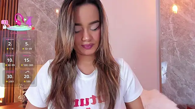 Emma hunter  online show from October 6, 3:48 am