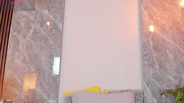 Emma hunter  online show from October 16, 3:51 am