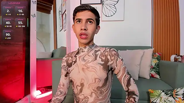 JoshuaSanzz online show from November 4, 3:38 am