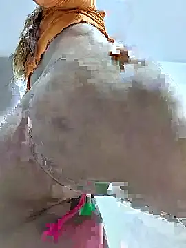 Elianasuarezz online show from January 10, 12:34 am