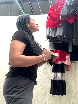 Snapshot of kataleya_29 chatting on September 23, 3:37 pm kataleya 29 online show from September 23, 3:37 pm