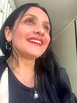 Snapshot of kataleya_29 chatting on October 4, 7:34 pm kataleya 29 online show from October 4, 7:34 pm