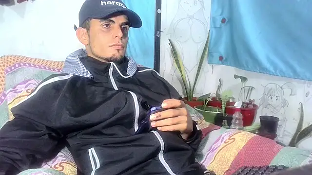 yourskinnybooy online show from September 18, 12:12 am