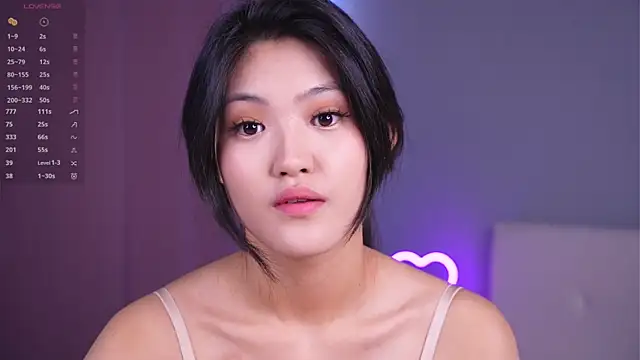 FancyEsten online show from April 5, 8:00 am