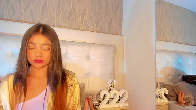 AbbyBeck online show from October 17, 1:35 pm