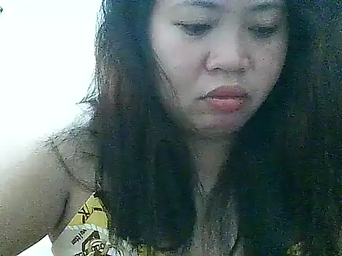 Snapshot of fresh_rosie chatting on October 13, 7:03 pm fresh rosie online show from October 13, 7:03 pm