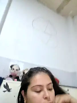 yatzuriperrita online show from January 8, 2:47 am