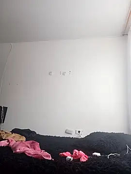 Fernandar2025 online show from April 10, 4:12 pm