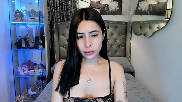 Claudia empress online show from October 16, 10:05 am