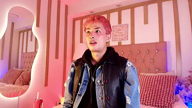 OzorioDany online show from April 14, 4:07 am