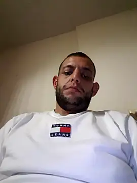 Snapshot of milenski74 chatting on October 5, 3:49 am milenski74 online show from October 5, 3:49 am