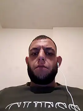 Snapshot of milenski74 chatting on October 29, 11:28 pm milenski74 online show from October 29, 11:28 pm