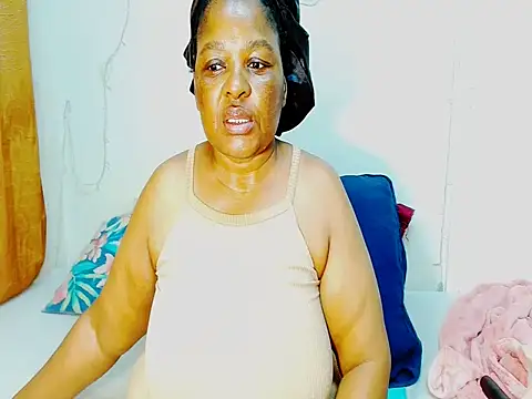 Love-Racheal75 online show from November 15, 4:10 am