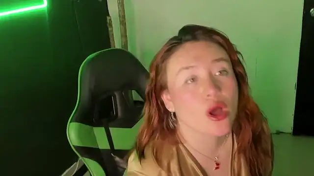 AliaMiller  online show from February 5, 11:42 pm