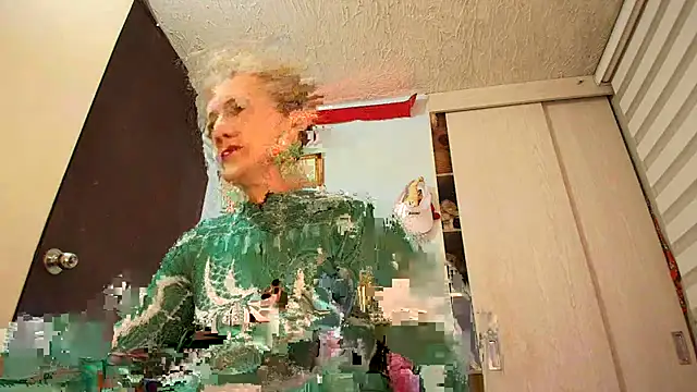 rachelroberts online show from March 19, 9:06 am