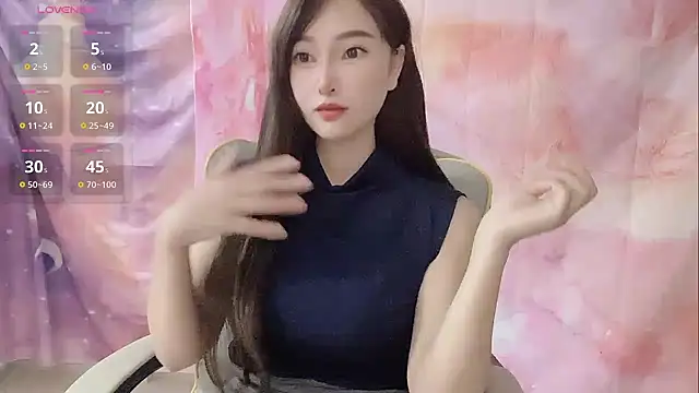 Snapshot of Crush-7ii chatting on October 9, 9:57 pm Crush-7ii online show from October 9, 9:57 pm