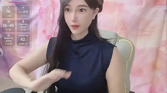 Snapshot of Crush-7ii chatting on October 16, 10:11 pm Crush-7ii online show from October 16, 10:11 pm