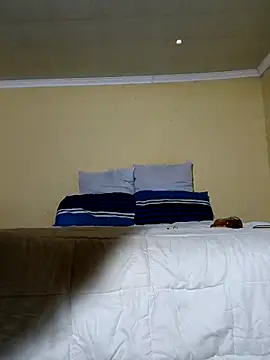 Snapshot of BellsStyles chatting on October 11, 7:12 pm BellsStyles online show from October 11, 7:12 pm