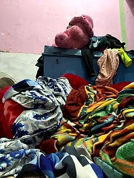 Snapshot of sakshi5533 chatting on October 1, 2:23 pm sakshi5533 online show from October 1, 2:23 pm