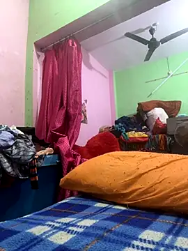 Snapshot of sakshi5533 chatting on October 25, 5:19 pm sakshi5533 online show from October 25, 5:19 pm