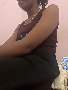 Snapshot of sakshi5533 chatting on November 17, 2:28 am sakshi5533 online show from November 17, 2:28 am