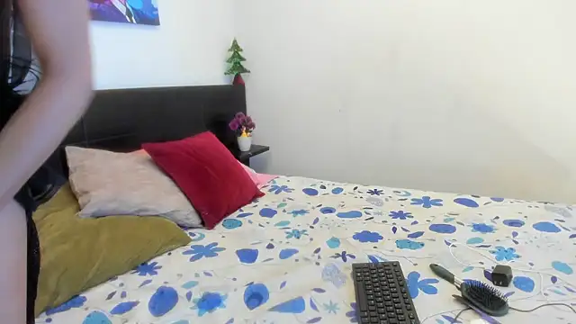 MeganRhyder online show from January 9, 7:04 pm