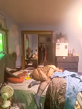 ModernMan381 online show from November 3, 12:39 pm