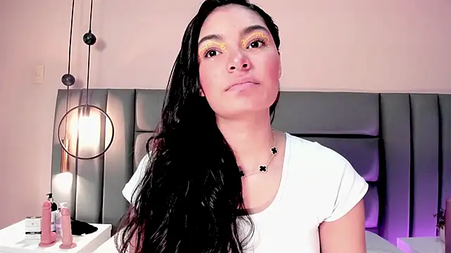 LunaAspen  online show from March 25, 6:03 pm