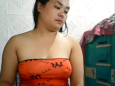 CreamyPussy4uxx online show from February 20, 12:51 am