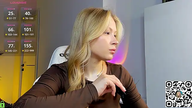 Margo-pvt online show from February 18, 11:44 pm