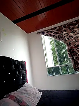 Snapshot of Isa_Acosta chatting on October 16, 3:57 pm Isa Acosta online show from October 16, 3:57 pm