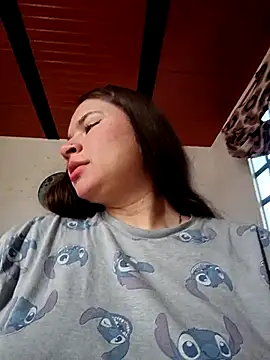 Snapshot of Isa_Acosta chatting on October 24, 2:24 pm Isa Acosta online show from October 24, 2:24 pm