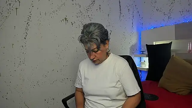 JaddeWalker online show from October 3, 11:29 am